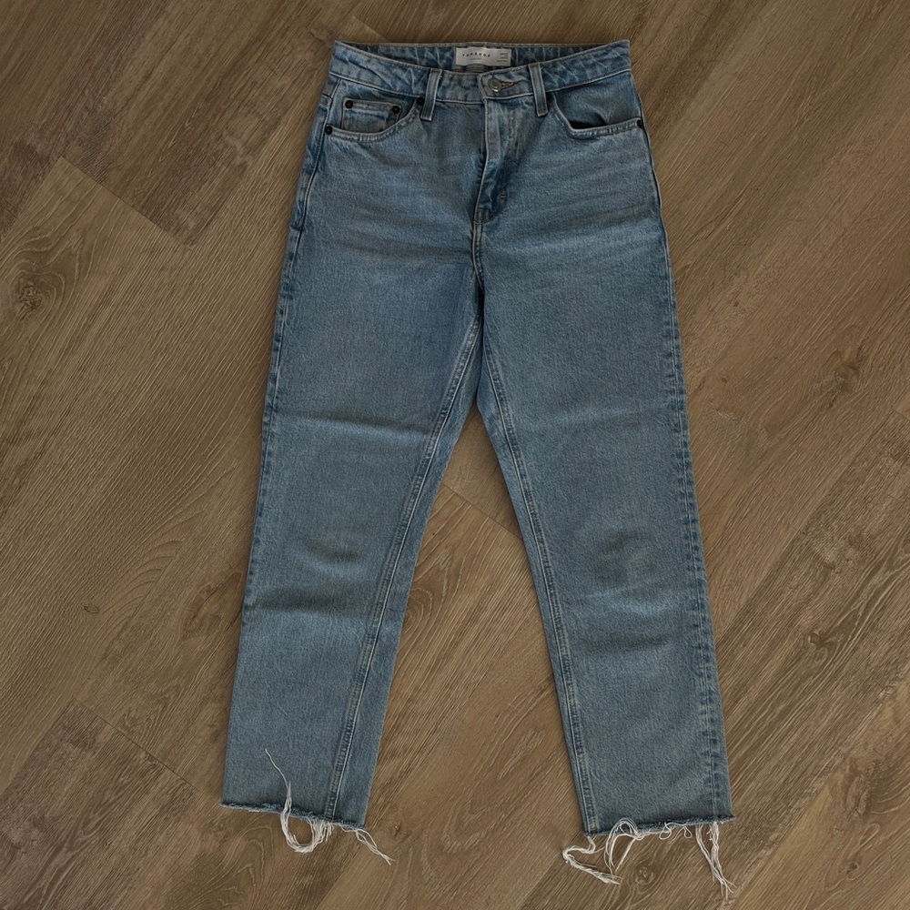 TOPSHOP | straight leg jeans